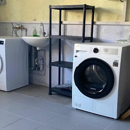 Amal'a-i 4 Camere-5 Ospiti-2 Bagni Parcheggio Videosorvegliato Gratis Daire *